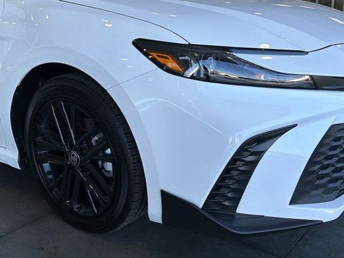 Certified 2026 Toyota Camry SE w/ Convenience Package FWD image 9