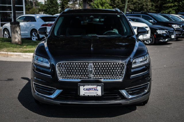 Used 2019 Lincoln Nautilus Premier AWD/4WD image 9