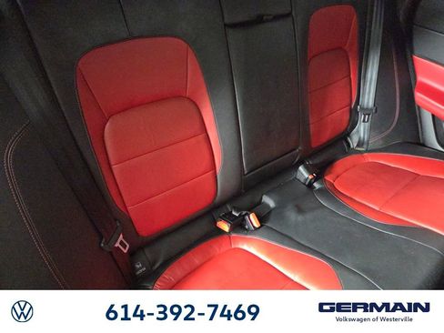 Used 2017 Jaguar XF R-Sport image 17