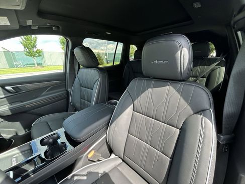 New 2025 Buick Enclave Avenir w/ Super Cruise Package image 20