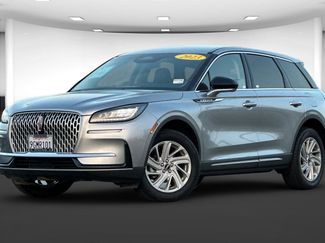 Used 2023 Lincoln Corsair FWD video 2