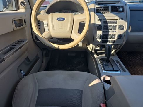 Used 2008 Ford Escape XLT image 15