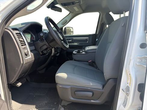Used 2017 RAM 2500 SLT AWD/4WD image 10