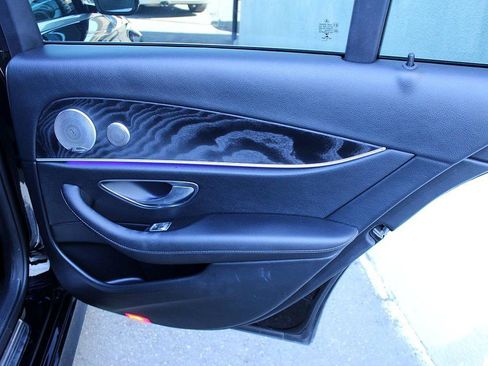 Used 2017 Mercedes-Benz E 300 image 14