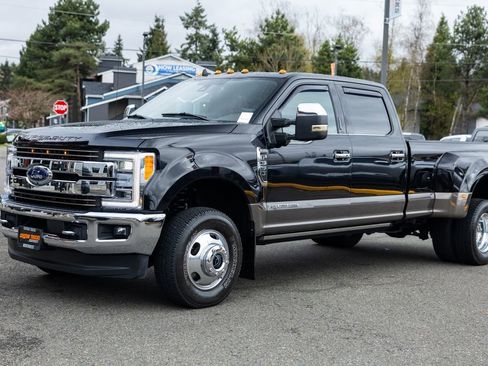 Used 2019 Ford F350 King Ranch w/ King Ranch Ultimate Package image 8