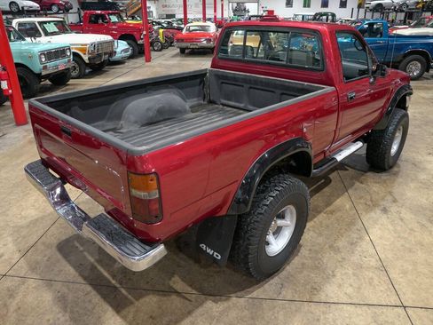Used 1994 Toyota Pickup DX AWD/4WD image 17