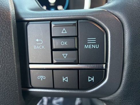 Used 2023 Ford F150 Lariat w/ Equipment Group 502A High image 40