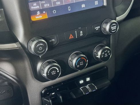 Used 2022 RAM 2500 Big Horn w/ Protection Group AWD/4WD image 26