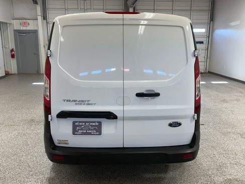 Used 2022 Ford Transit Connect XL image 3