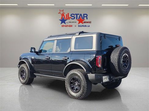 Used 2023 Ford Bronco Wildtrak image 5