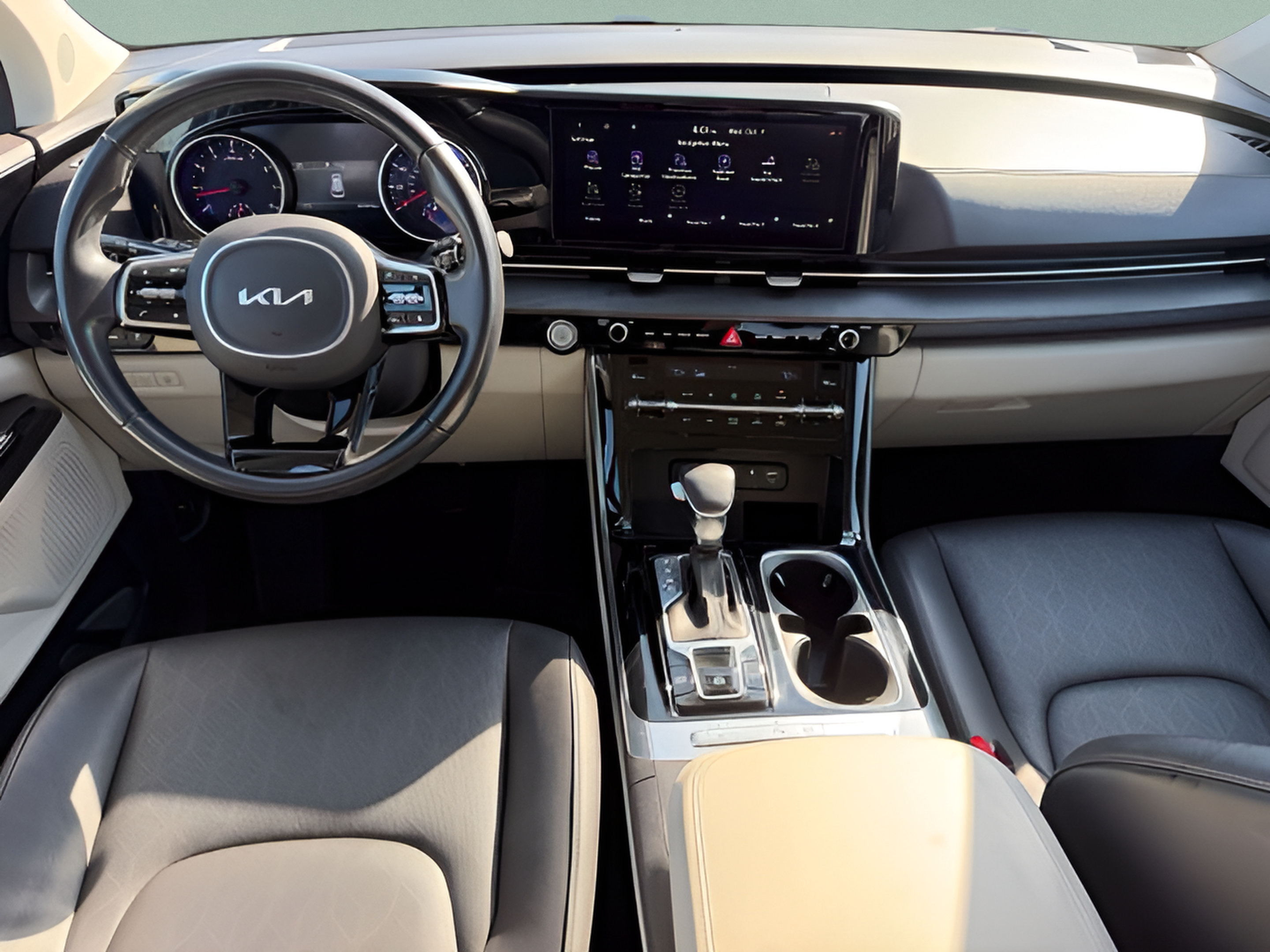 Used 2022 Kia Carnival EX FWD image 11