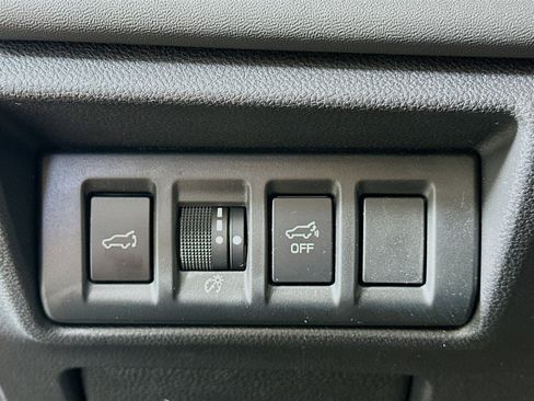 Used 2023 Subaru Outback Limited XT AWD/4WD image 17