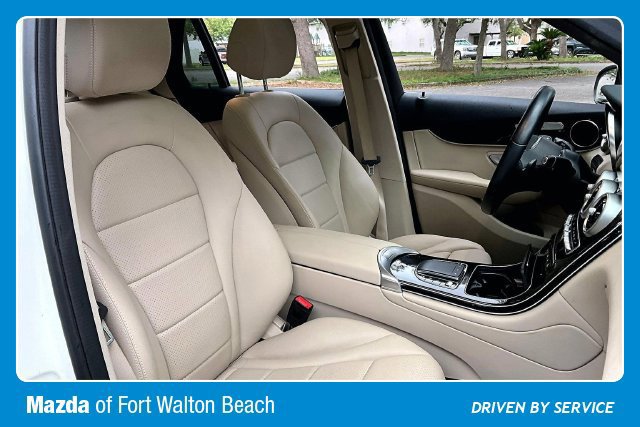 Used 2021 Mercedes-Benz GLC 300 image 29