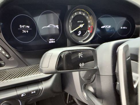 Used 2022 Porsche 911 GT3 RWD image 37