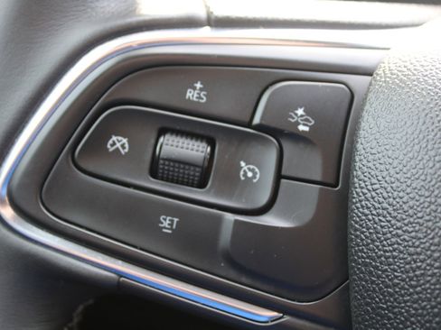 Used 2022 Buick Encore GX Select image 29