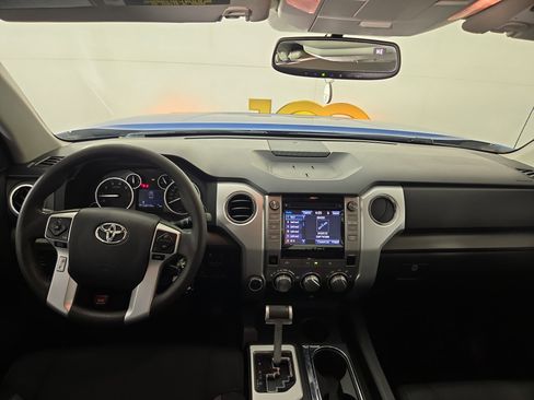 Used 2016 Toyota Tundra SR5 image 13