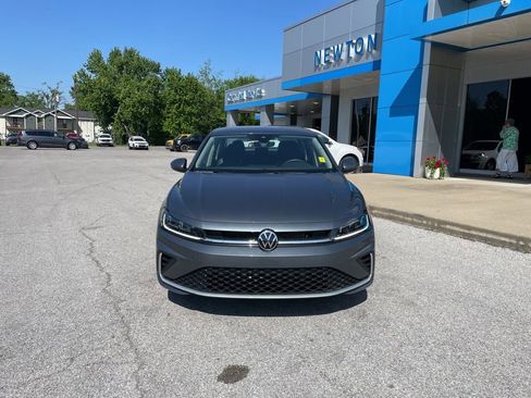 Used 2025 Volkswagen Jetta S FWD image 3