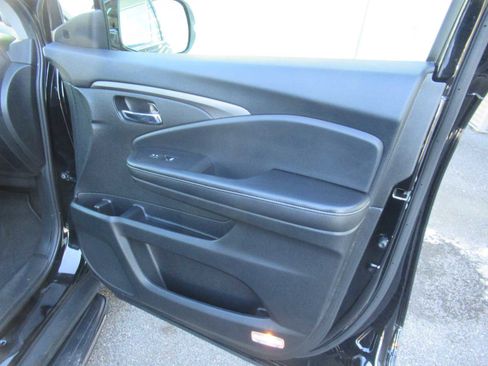 Used 2021 Honda Ridgeline RTL-E image 23