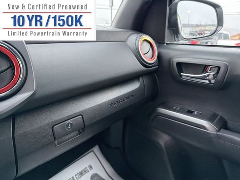 Used 2023 Toyota Tacoma TRD Sport w/ Technology Package image 23