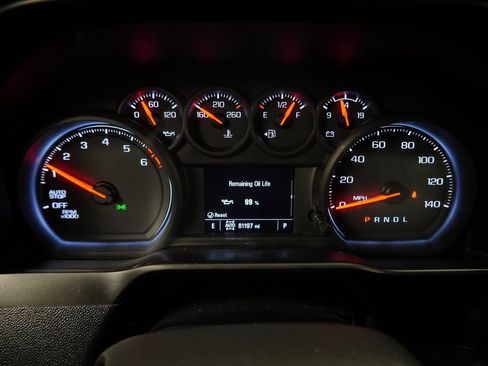 Used 2020 Chevrolet Silverado 1500 Custom w/ Custom Value Package image 29