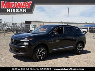 Used 2025 Nissan Kicks SV video 1