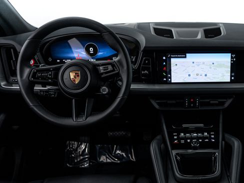 Certified 2026 Porsche Cayenne AWD/4WD image 12
