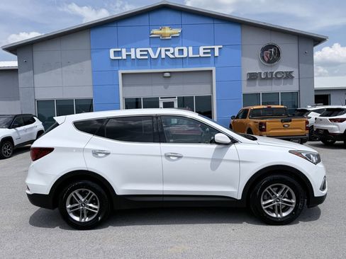 Used 2018 Hyundai Santa Fe Sport FWD image 8