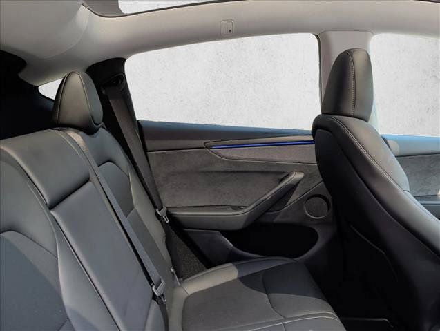 Used 2026 Tesla Model Y 2WD image 21