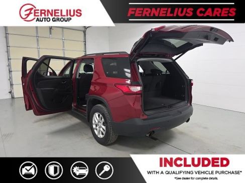 Used 2020 Chevrolet Traverse LT w/ Driver Confidence II Package AWD/4WD image 13