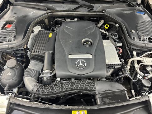 Used 2017 Mercedes-Benz E 300 image 29