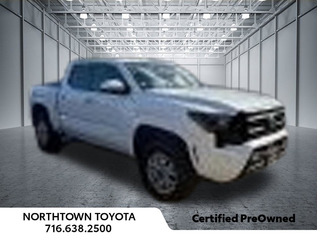 Used 2025 Toyota Tacoma SR5 AWD/4WD image 6