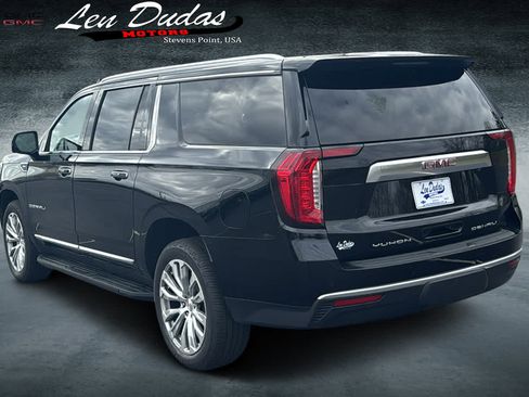 Certified 2022 GMC Yukon XL Denali w/ Max Trailering Package AWD/4WD image 3