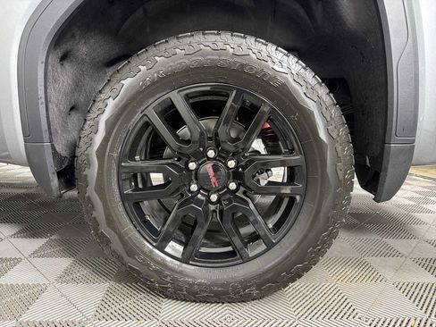 New 2026 GMC Sierra 1500 Elevation w/ Elevation Premium Package AWD/4WD image 17