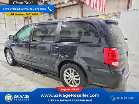 Used 2014 Dodge Grand Caravan SXT FWD image 3