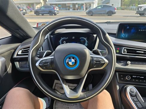 Used 2016 BMW i8 AWD/4WD image 10