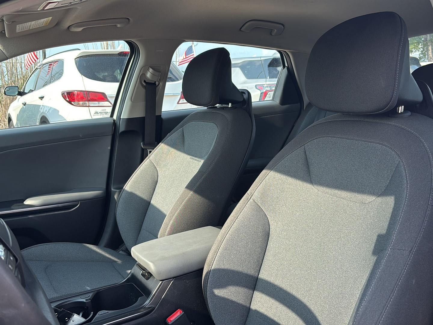 Used 2025 Kia K4 FWD image 12