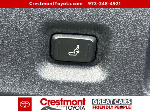 Used 2024 Toyota Tacoma TRD Off-Road image 14
