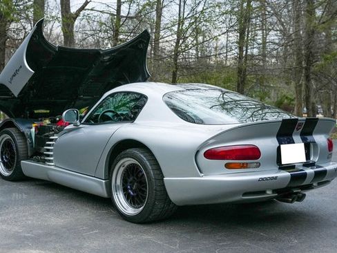 Used 1998 Dodge Viper GTS RWD image 15