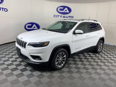 Used 2019 Jeep Cherokee Latitude Plus w/ Comfort/Convenience Group AWD/4WD image 7