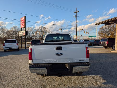 Used 2016 Ford F250 XL w/ Power Equipment Group image 8