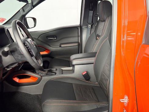 Used 2025 Nissan Frontier PRO-4X w/ Interior Protection Package AWD/4WD image 21