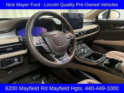 Used 2023 Lincoln Nautilus AWD w/ Premium Package image 27