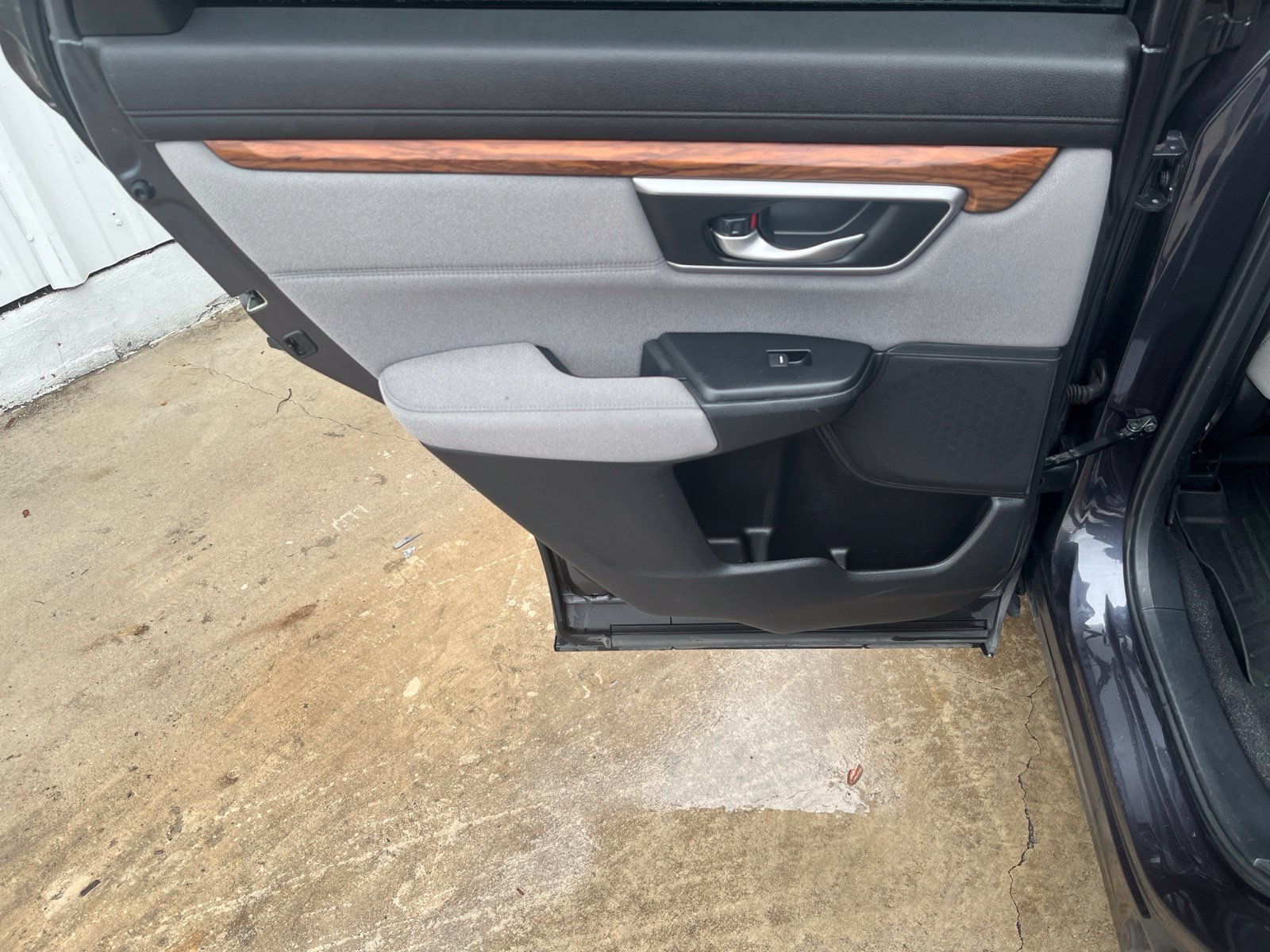 Used 2017 Honda CR-V EX image 13