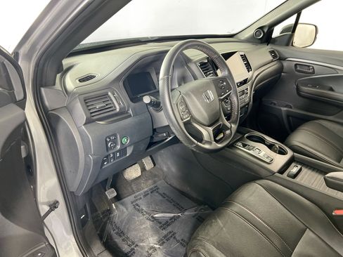 Used 2022 Honda Passport TrailSport image 9