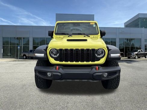 Used 2024 Jeep Gladiator Mojave w/ Technology Group image 2
