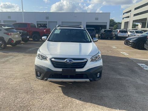 Used 2020 Subaru Outback Touring XT AWD/4WD image 2