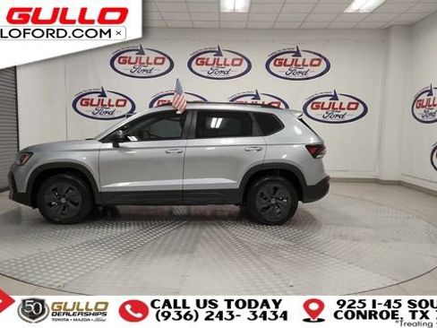 Used 2025 Volkswagen Taos S w/ Taos MDO Package image 5