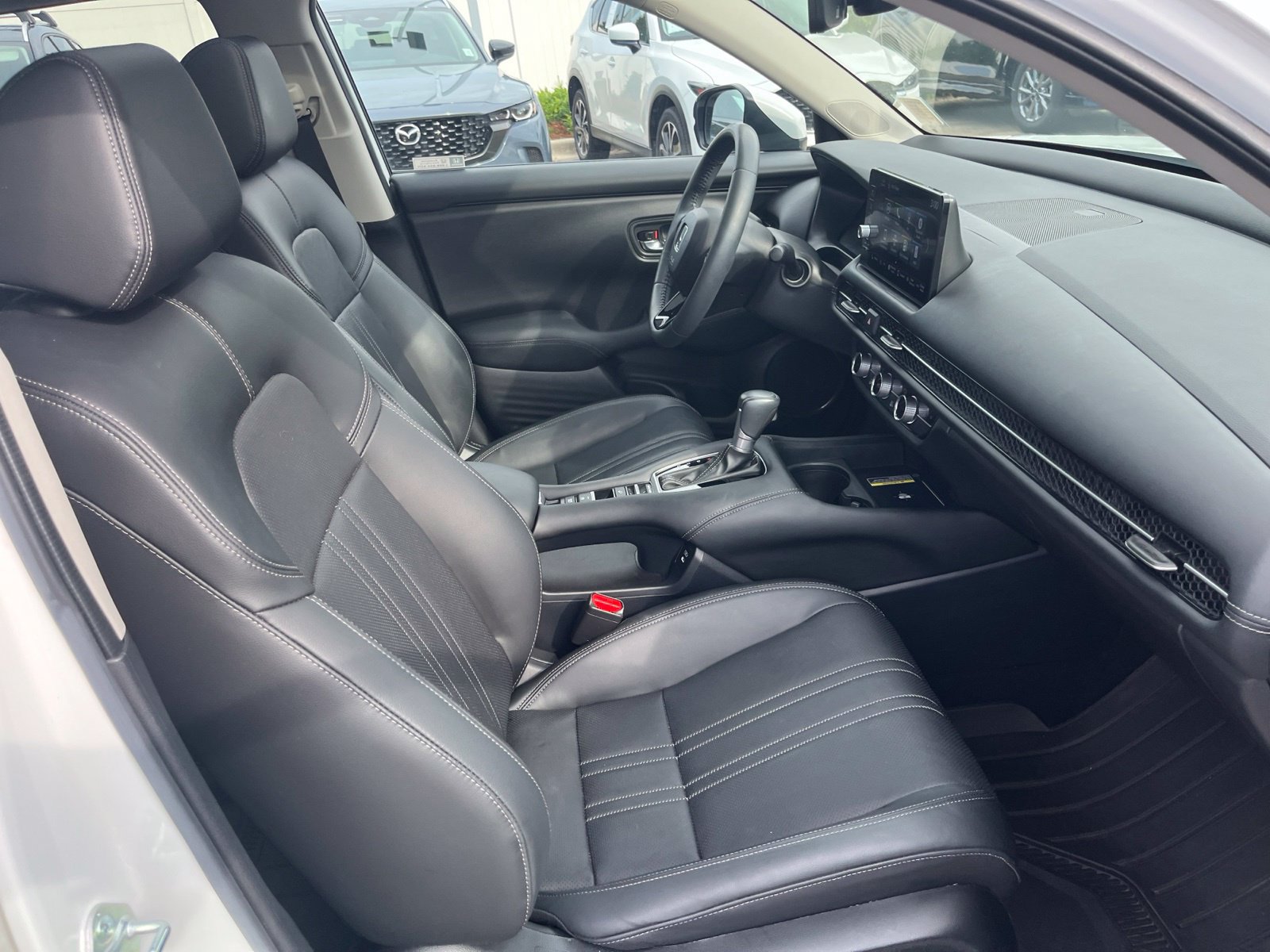 Used 2024 Honda HR-V EX-L image 34