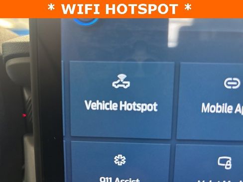 New 2025 Ford Maverick XLT w/ XLT Luxury Package image 14