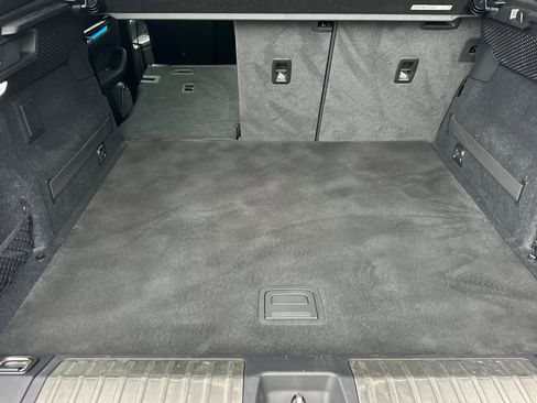 Used 2025 Porsche Macan Turbo Electric w/ Premium Package image 15